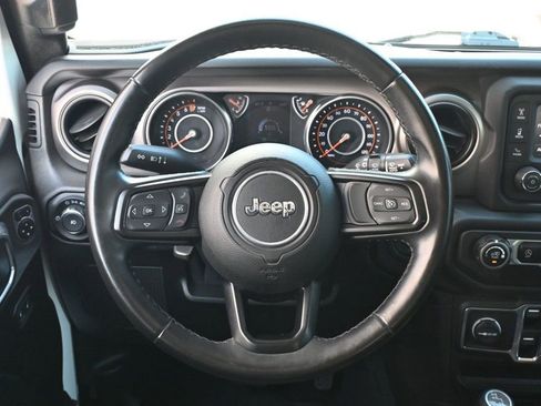 Used 2020 Jeep Wrangler Unlimited Sport S image 11
