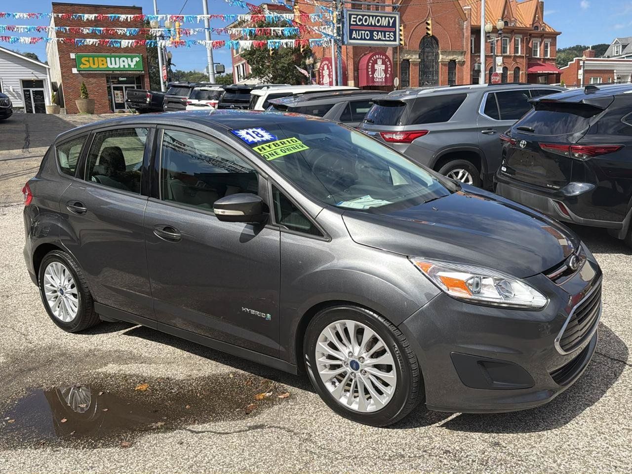 Used 2018 Ford C-MAX SE w/ Cold Weather Package FWD image 4