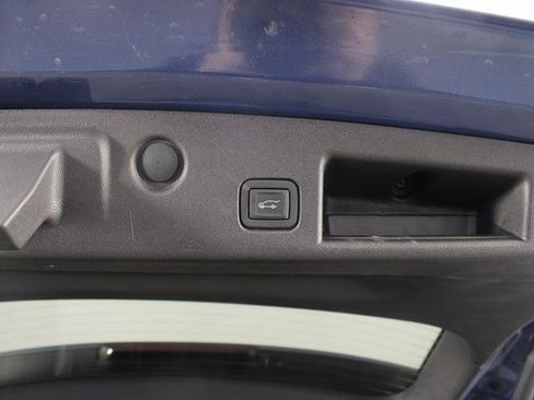 Used 2024 Chevrolet Equinox LT w/ LPO, Floor Liner Package image 18