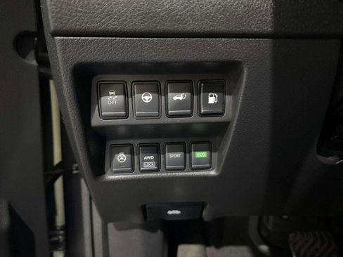 Used 2020 Nissan Rogue SL image 28