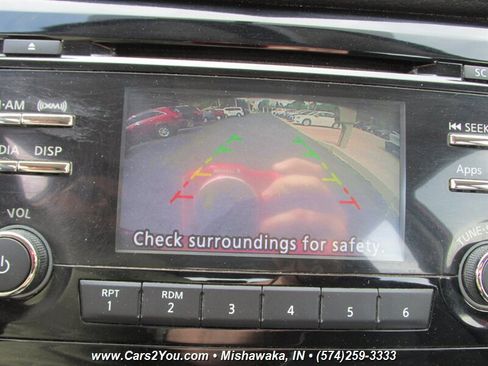 Used 2016 Nissan Rogue S AWD/4WD image 22