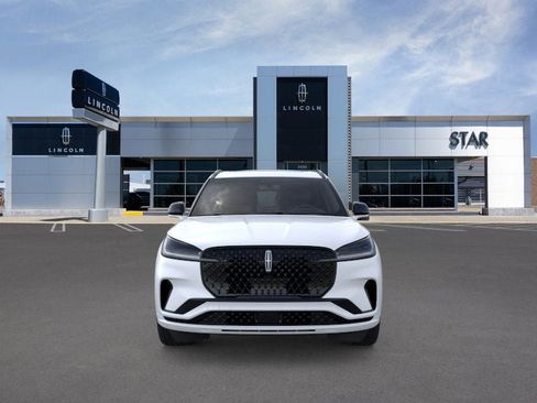 New 2026 Lincoln Aviator Reserve w/ Jet Appearance Package AWD/4WD image 6