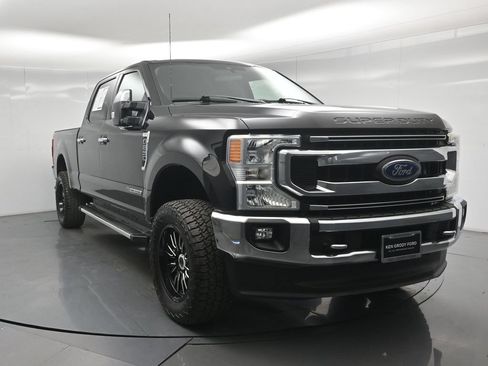 Used 2022 Ford F250 XLT w/ XLT Premium Package AWD/4WD image 21
