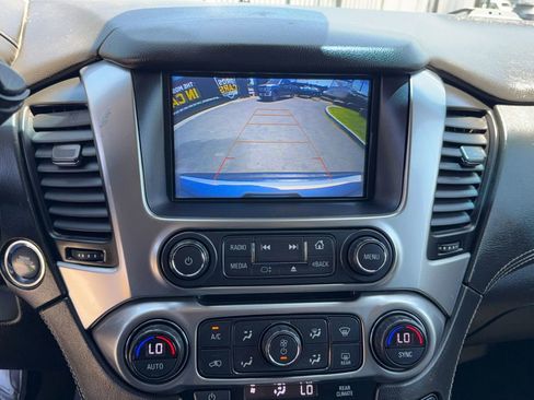 Used 2018 Chevrolet Suburban LT w/ LT Signature Package AWD/4WD image 20