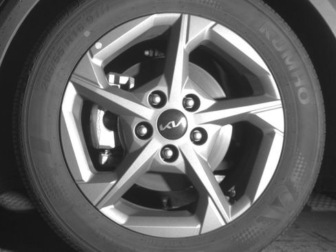 Used 2025 Kia K4 LXS image 12