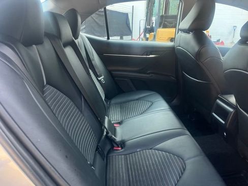 Used 2023 Toyota Camry SE w/ Cold Weather Package image 23