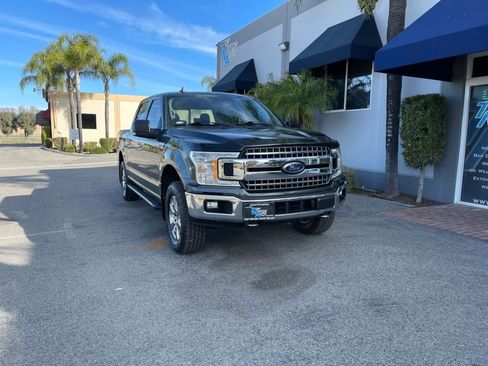 Used 2018 Ford F150 XLT w/ Equipment Group 302A Luxury image 3