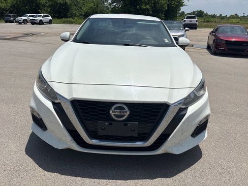 Used 2020 Nissan Altima 2.5 S FWD image 12