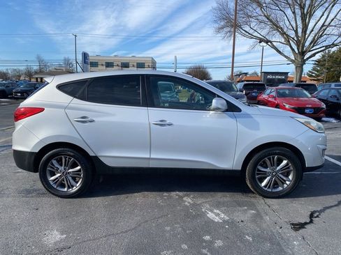 Used 2015 Hyundai Tucson GLS image 2