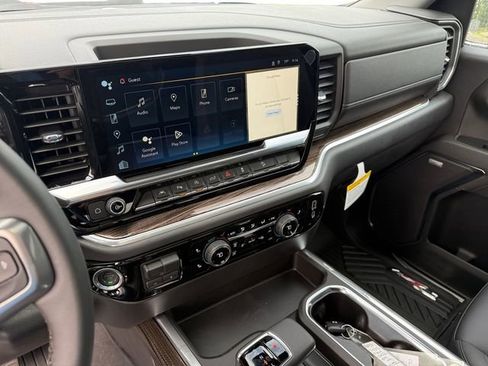 New 2026 Chevrolet Silverado 1500 LT Trail Boss w/ LT Trail Boss Premium Package AWD/4WD image 13