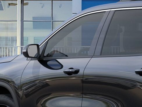 New 2027 Chevrolet Traverse LT AWD/4WD image 12