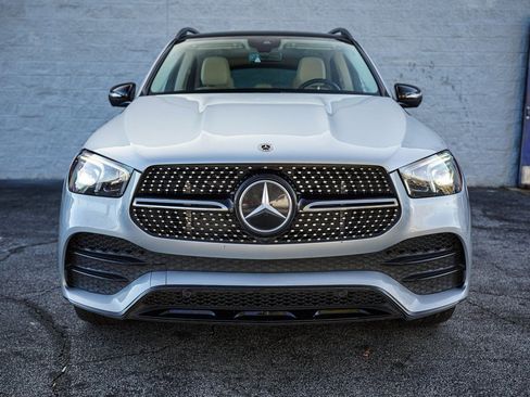 Used 2023 Mercedes-Benz GLE 450 4MATIC w/ AMG Line Exterior image 4