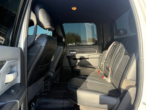 Used 2021 RAM 2500 Big Horn w/ Level 1 Equipment Group AWD/4WD image 22