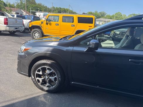 Used 2019 Subaru Crosstrek 2.0i Premium AWD/4WD image 4