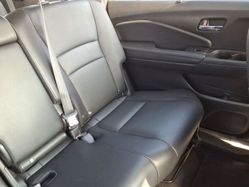 Certified 2022 Honda Pilot Special Edition image 25