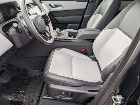 Used 2025 Land Rover Range Rover Velar S image 21