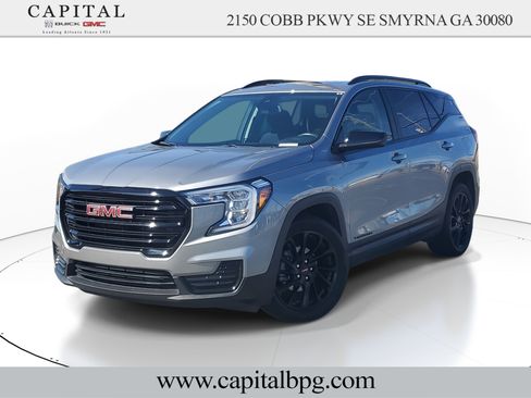 Used 2023 GMC Terrain SLE w/ Driver Convenience Package image 1