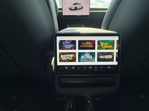 Used 2026 Tesla Model Y Long Range AWD/4WD image 14