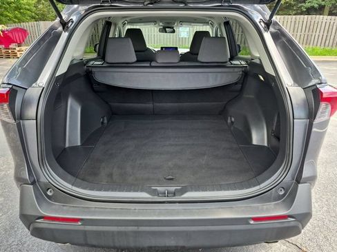 Certified 2025 Toyota RAV4 XLE AWD/4WD image 17