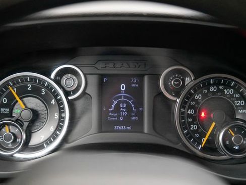 Used 2020 RAM 3500 Tradesman w/ Chrome Appearance Group AWD/4WD image 32
