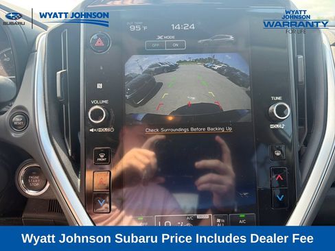 Used 2024 Subaru Crosstrek 2.0i Premium AWD/4WD image 27