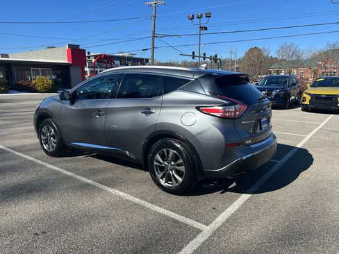 Used 2017 Nissan Murano SL w/ SL Technology Package image 2