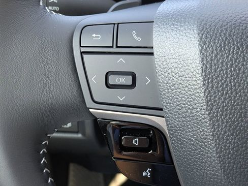 New 2026 Toyota Camry SE FWD image 22
