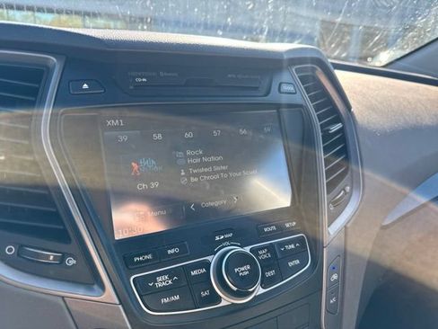 Used 2016 Hyundai Santa Fe Sport w/ Option Group 04 FWD image 17