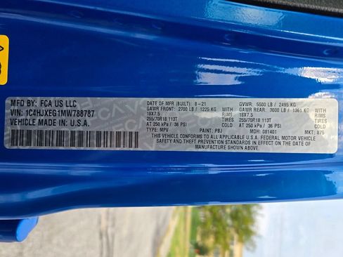 Used 2021 Jeep Wrangler Unlimited Sahara AWD/4WD image 32
