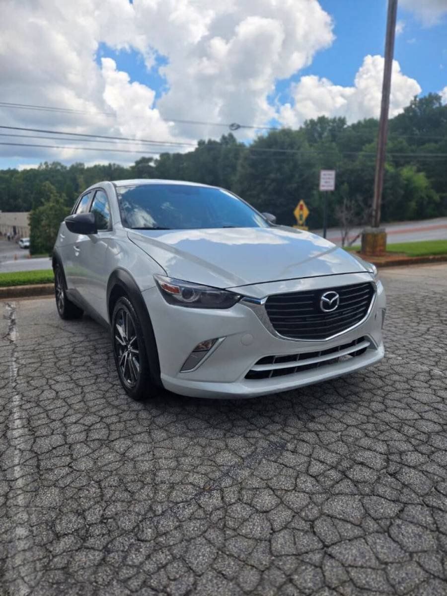 Used 2017 MAZDA CX-3 Touring FWD image 1