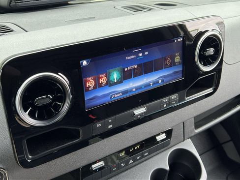New 2025 Mercedes-Benz Sprinter 2500 image 16