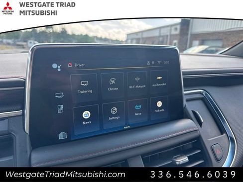 Used 2022 Chevrolet Suburban RST w/ Luxury Package AWD/4WD image 14