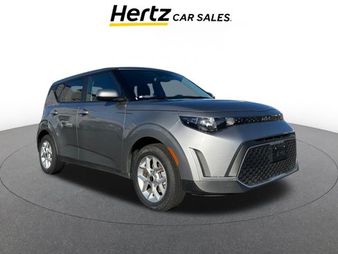 Used 2025 Kia Soul LX w/ LX Technology Package image 1