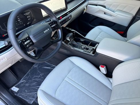 New 2026 Kia Sorento SX image 10