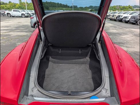 Used 2019 Jaguar F-TYPE Coupe RWD image 22