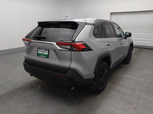 Used 2023 Toyota RAV4 LE FWD image 9