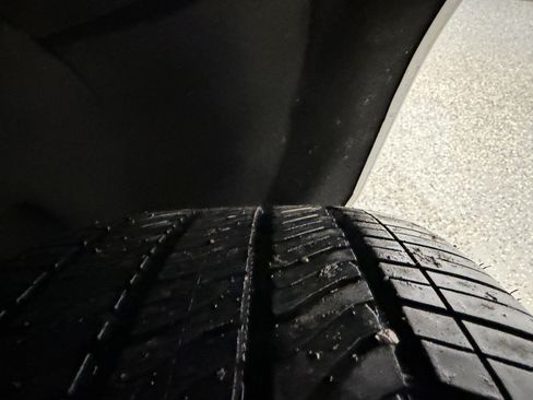 Used 2024 Chevrolet Tahoe High Country image 35