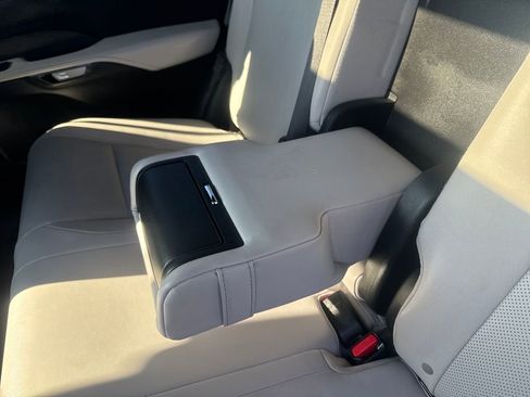 Used 2023 Lexus RX 350 Premium image 35