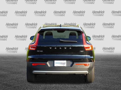 Used 2020 Volvo XC40 T5 Momentum w/ Protection Package Premier AWD/4WD image 7