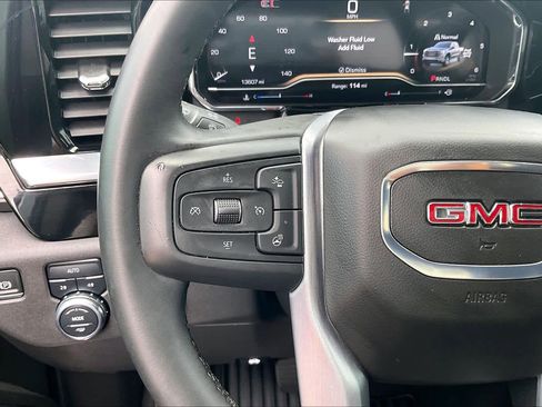 Used 2025 GMC Sierra 1500 Elevation AWD/4WD image 34