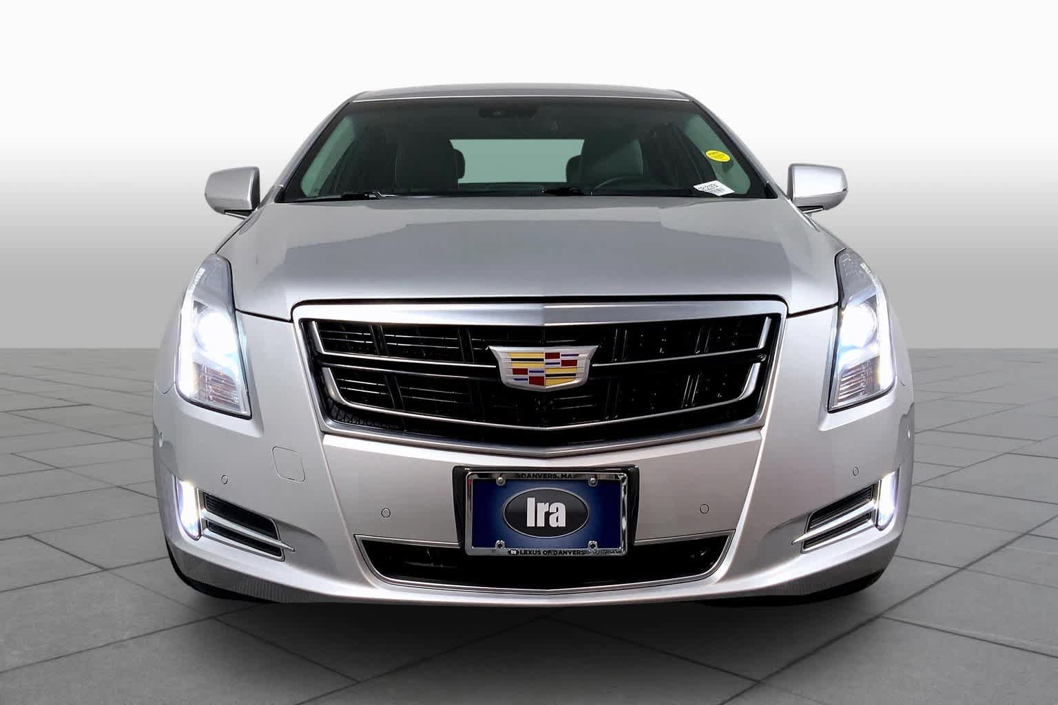 Used 2016 Cadillac XTS Luxury w/ Driver Awareness Package FWD image 3