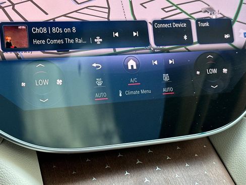 Used 2023 Mercedes-Benz EQS 580 4MATIC SUV image 28