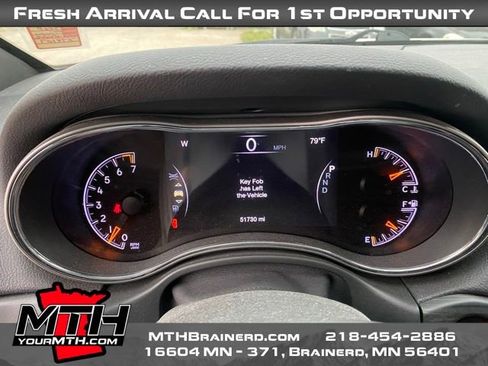 Used 2021 Jeep Grand Cherokee Laredo X AWD/4WD image 13