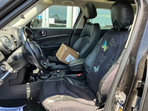 Used 2019 MINI Cooper Countryman S FWD image 2