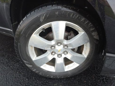 Used 2013 Chevrolet Traverse LTZ image 3