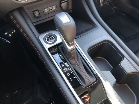 Certified 2025 Nissan Sentra SR w/ SR Premium Package image 27