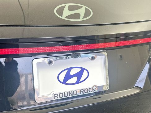 New 2026 Hyundai Tucson Limited image 22