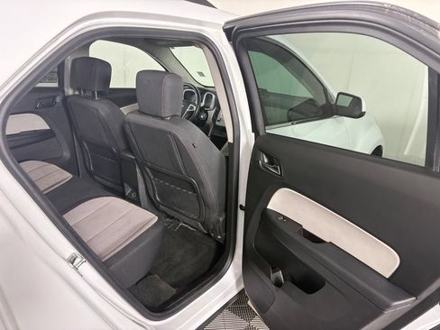 Used 2017 Chevrolet Equinox LT w/ Convenience Package AWD/4WD image 27