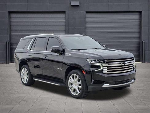 Used 2021 Chevrolet Tahoe High Country AWD/4WD image 3