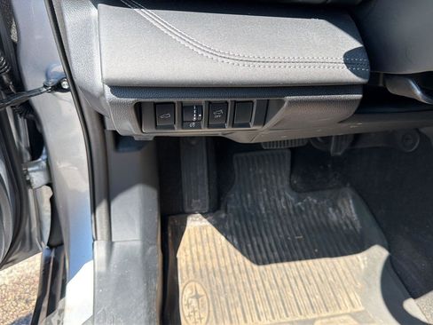 Used 2024 Subaru Outback Limited AWD/4WD image 14